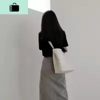 宽肩带ins米色网红水桶包包女斜挎包韩版百搭大容量夏季单肩跨包NEW LAKE