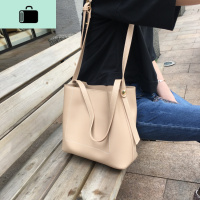 大包包女2020秋冬新款韩版简约百搭斜挎包手提单肩包水桶托特包NEW LAKE女斜挎包