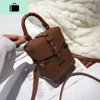 网红小黑包ins街拍斜挎包花纹高级感包包洋气质感嘻哈少女水桶包NEW LAKE女士单肩包