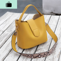 网红百搭大包201新款潮韩版蛇纹宽肩带斜挎单肩大容量水桶子母包NEW LAKE女士单肩包