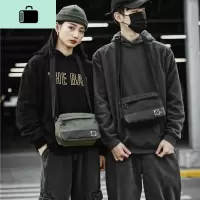 斜挎包男日系文艺单肩包女时尚潮流嘻哈小包学生背包个性复古挎包NEW LAKE
