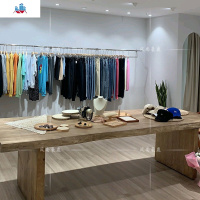 北欧服装店木桌中间摆放餐桌复古自然边创意长方形工作台办公桌 泰空仓