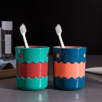 家用儿童卡通水杯牙刷杯家居新款可爱小怪兽双色杯牙缸杯子漱口杯