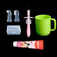 婴儿牙刷宝宝婴幼儿硅胶手指套牙刷软毛训练0-1-2-3岁儿童乳牙刷 【粉色】硅胶牙刷6件套 6个月以上宝宝