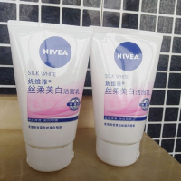 洗面奶女化妆品套装男士洗面奶控油洁面套装泡沫洗面奶 丝柔洁面乳100克*2个