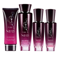 化妆品护肤套装立体夏天女学生面部保湿补水洗面奶爽肤水乳液 洁面膏+保湿水+粉底液+精华液