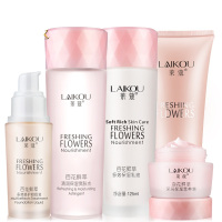 护肤品补水百花护肤套装洗面奶爽肤水乳液多规格可选学生可用 五件（洗面奶、水、乳液、面霜、粉底）