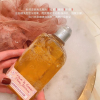 甜蜜樱花沐浴露香水持久留香保湿全身止痒男女通用家庭装 甜蜜樱花沐浴露