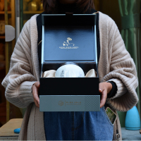 云南凤庆野生古树晒红 100g高档礼品盒罐装 普洱特级滇红茶叶送人