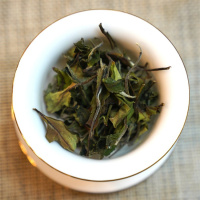 2019福鼎白茶管阳高山纯日晒秋白露花香贡眉寿眉散茶可存老白茶