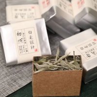 2018年福建白茶荒野白毫银针太姥高山福鼎白茶礼盒装特级散端白豪