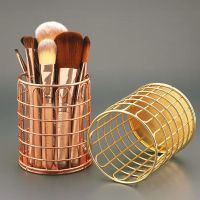 ins铁艺化妆刷桶北欧风桌面简约金色圆形美妆刷收纳筒梳子眉笔筒