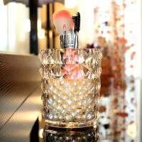 美妆刷子刷收纳桶透明化妆笔刷筒收纳盒网红亚克力眉笔ins带珍珠