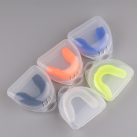 硅胶运动护齿牙套篮球拳击跆拳道护齿套搏击散打可咀嚼可防磨牙套