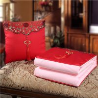 中国结大红抱枕被子两用沙发靠枕婚庆床上靠垫汽车午睡空调被盖毯