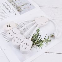 新创意安全防护带智能usb多孔电源转换器插座一转四/一转五 一转四带USB