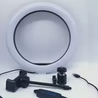 led环形补光灯手机直播三色变光美颜灯嫩肤灯三脚架摄影拍照设备