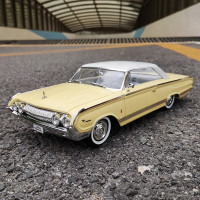 路鹰 1:18 1964年 水星巡洋舰 Mercury Marauder 老爷车汽车模型 92568 米色 92568