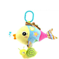 婴儿玩具0-1岁宝宝推车挂件 风铃床挂床铃 摇铃 毛绒艺布玩具 happy拉铃七彩鱼