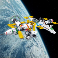 小鲁班拼装积木 星际探索航天太空基地空间站 儿童宇宙科普系列 国际空间站(8小盒庄)