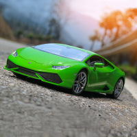 威利(WELLY) 1:18 兰博基尼LP610-4 huracan 跑车合金汽车模型 绿色