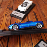 LCD 1:43 帕加尼 Pagani Huayra Roadster 跑车汽车模型车模合金模型 蓝色