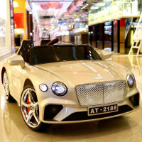 宾利儿童电动车四轮摇摆车宝宝遥控车婴幼儿小孩玩具车可坐人汽车