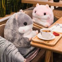 可爱仓鼠暖手抱枕被子两用毛绒玩具公仔午睡小枕头办公室沙发靠枕