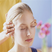 头部按摩器电动脑部失眠缓解疲劳按摩仪多功能震动按摩头盔按摩机