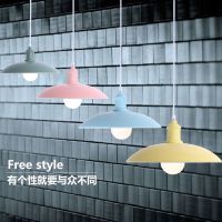 餐厅吊灯单头彩色饭店吊灯奶茶店办公室卧室铁艺北欧马卡龙吊灯具