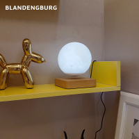 磁悬浮月球台灯3d月亮创意生日礼物悬空装饰床头灯饰网红卧室台灯