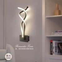 led壁灯床头灯北欧轻奢墙壁卧室灯简约现代创意客厅楼梯过道灯具