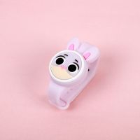 1只装兔子|儿童大人专用驱蚊手环发光闪灯情侣学生卡通防蚊神器宝宝随身手表