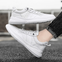 鑫恩尚东胜鞋行透气休闲板鞋批35元