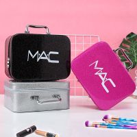 化妆箱化妆包大容量大小号韩国简约便携外出手提化妆品收纳包