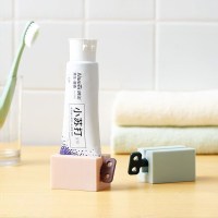 家用手动挤牙膏神器懒人牙膏挤压器护肤品洗面奶通用款按压器儿童|双拼色北欧粉(收藏)