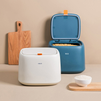 20斤装米桶储米箱米缸米面收纳箱家用厨房大米收纳盒米盒子