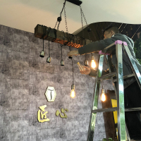 美式乡村工业风酒吧清吧咖啡馆餐厅吧台实木装饰复古怀旧木头吊灯