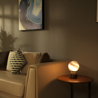 大理石台灯床头灯创意小夜灯儿童房北欧ins少女卧室月球星球灯具