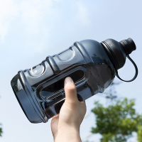 户外水壶大容量塑料水桶男便携特大号健身运动水杯子2000ml