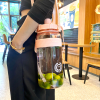 大容量塑料杯少女心可爱吸管杯大人户外运动简约水杯2000ml杯子