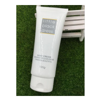 小黑 [促销价]香氛小黑裙小白裙护手霜防裂滋润补水手霜100G