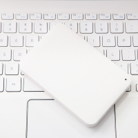 小黑a3非1t速usb3.0移动硬移动盘1tbps4硬盘1t新2t3|白色 标配【性价比】满足日常使用需求