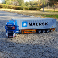 1:50集装箱物流运输货车合金汽车模型仿真金属车模型收藏摆件