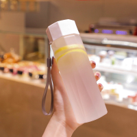 网红创意潮流个生水杯男少女塑料杯简约森系便携防摔耐热杯子