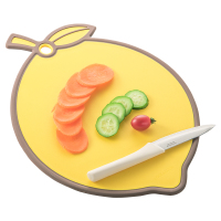 抗菌砧板塑料家用切水果菜板多功能可挂厨房防霉越南