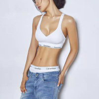 白色ck瑜伽运动内衣固定胸垫美背聚拢防震健身背心文胸女夏套装薄
