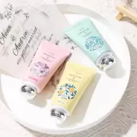 芳香保湿护手霜柑橘草木果滋润呵护秋冬季润泽清爽不油腻手霜