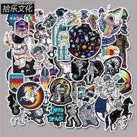 50张入宇航员航天站卡通贴画月球火箭宇宙拉杆箱电脑涂鸦贴纸可移