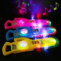 震动发光音乐光头强语音电锯儿童电动玩具夜市地摊